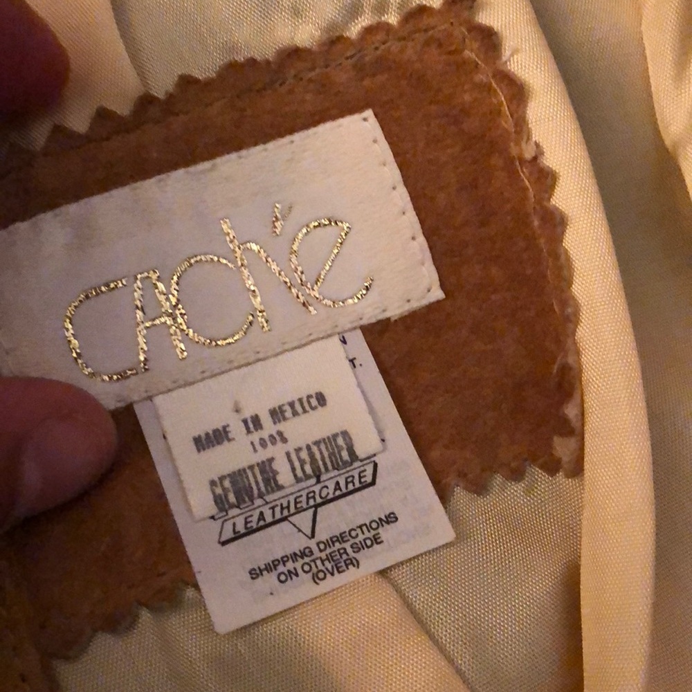 Cache Suede Set Size 10” - image 5